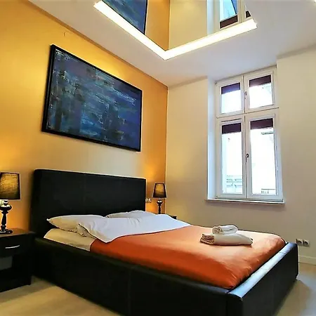 Mirror Gold&grey - Bon Turystyczny Apartamento