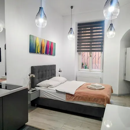 Apartamento Mirror Gold & Grey Cracóvia