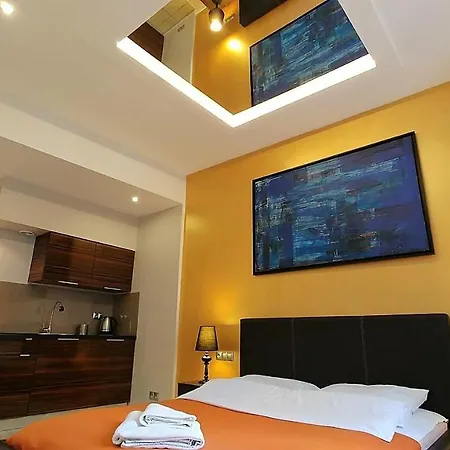 Mirror Gold & Grey Krakow